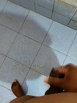 dinesh682 online show from 10-22-25, 11:03