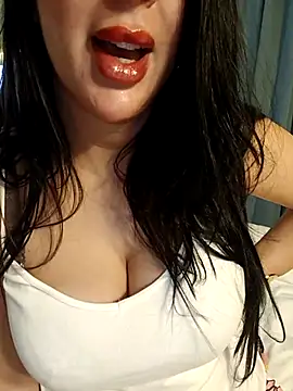 Queen sousou online show from 02-17-26, 12:57