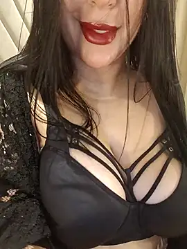 Queen sousou online show from 01-10-26, 11:22