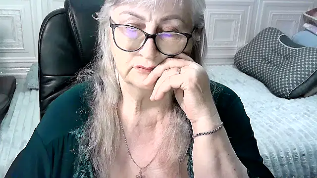 LolkaAlyss online show from 04-22-26, 09:32