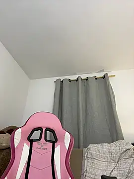 Vane Rossee online show from 02-18-25, 02:49