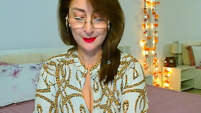 Tyana40 online show from 11-10-25, 07:13