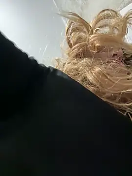 NicolePlay online show from 04-04-26, 04:19