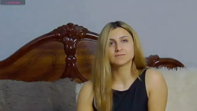 NicolePlay online show from 02-17-26, 09:06