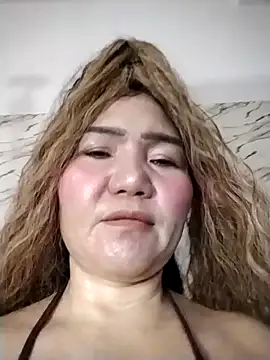 Snapshot of SweetAsianAss chatting on 05-15-26, 04:21 SweetAsianAss online show from 05-15-26, 04:21