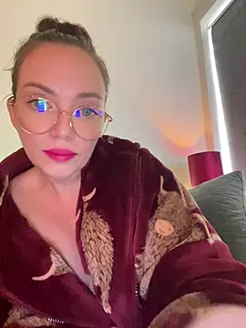 FemDom RubyKnightXXO online show from 06-10-26, 12:50