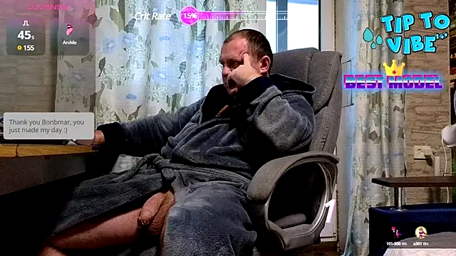 Snapshot of xxrokixxx chatting on 12-17-24, 10:01 xxrokixxx online show from 12-17-24, 10:01