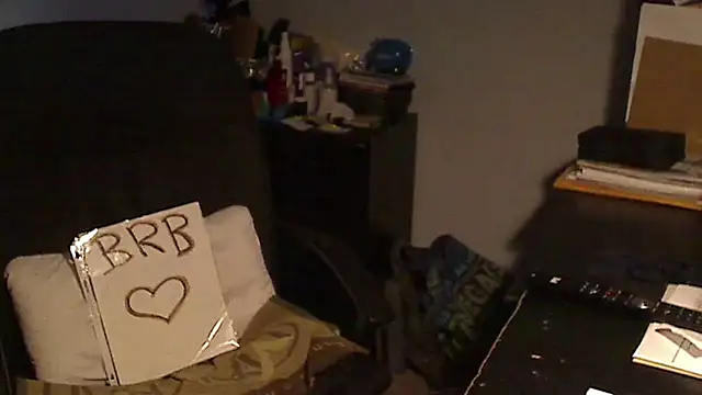 Snapshot of XTRAHORNYONE chatting on 02-09-25, 01:22 XTRAHORNYONE online show from 02-09-25, 01:22