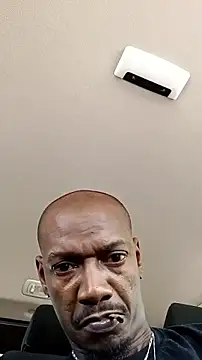 RinsingWood84 online show from 04-22-26, 06:47