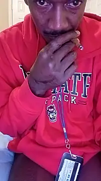 RinsingWood84 online show from 10-30-25, 03:05