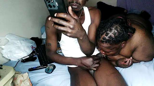 RinsingWood84 online show from 02-15-26, 07:09