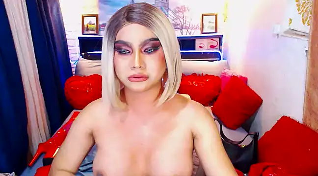 Snapshot of TsGoddessNhicolle chatting on 02-10-25, 01:01 TsGoddessNhicolle online show from 02-10-25, 01:01