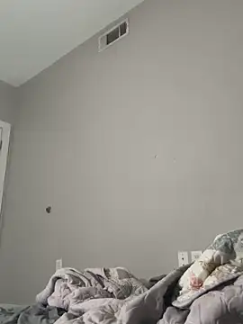 Snapshot of DancingLemonade chatting on 02-24-26, 01:06 DancingLemonade online show from 02-24-26, 01:06