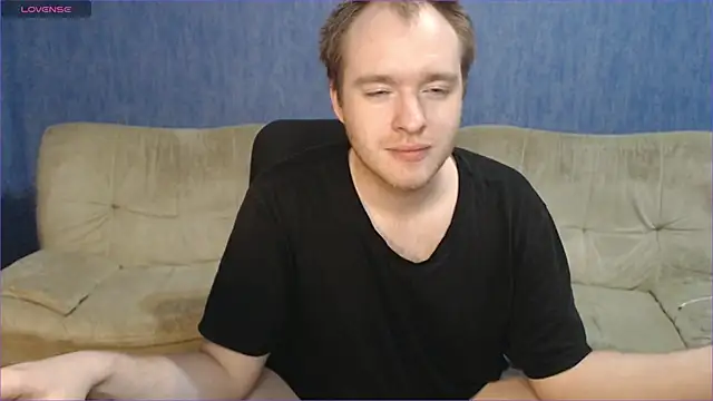Snapshot of Touch_me_more_please chatting on 04-19-26, 10:45 Touch me more please online show from 04-19-26, 10:45