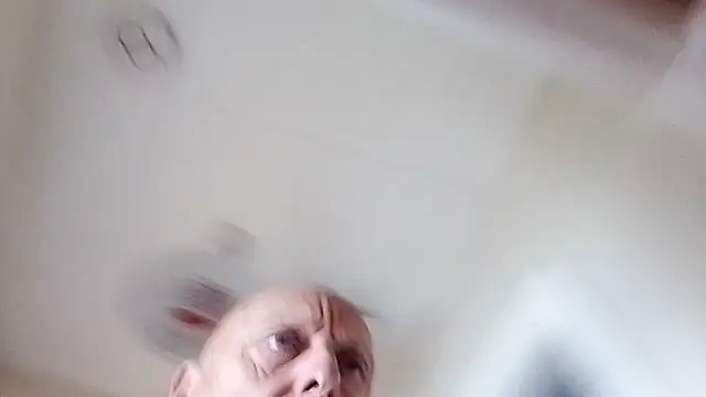 Snapshot of keeenn11 chatting on 11-07-25, 09:36 keeenn11 online show from 11-07-25, 09:36