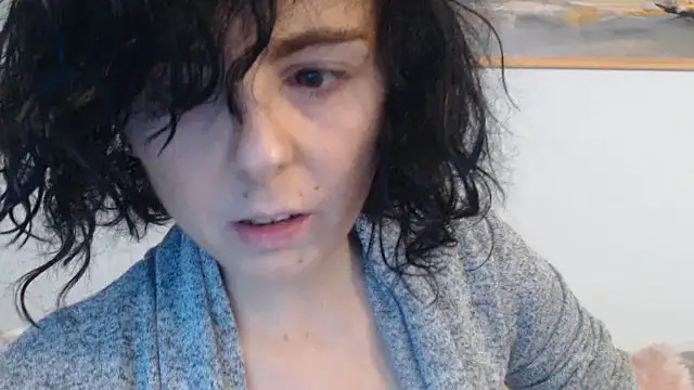 cleophee online show from 11-30-25, 08:04