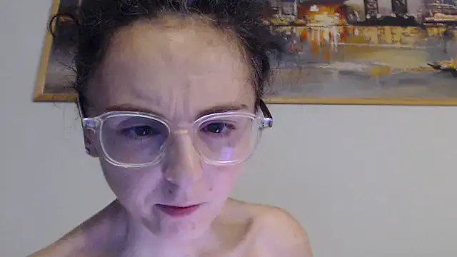 Snapshot of cleophee chatting on 06-25-26, 04:10 cleophee online show from 06-25-26, 04:10