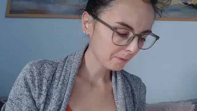 cleophee online show from 11-15-25, 07:56