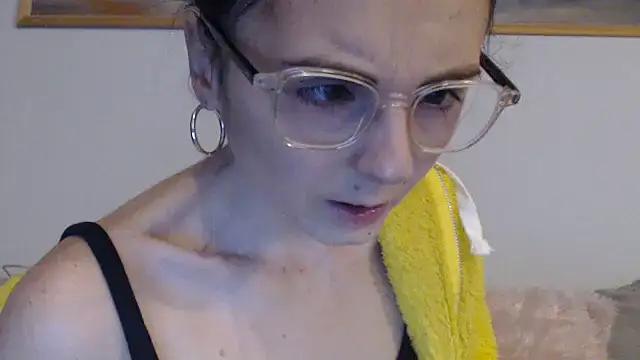 Snapshot of cleophee chatting on 03-03-26, 06:20 cleophee online show from 03-03-26, 06:20