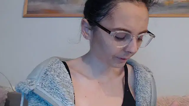 Snapshot of cleophee chatting on 03-06-26, 06:30 cleophee online show from 03-06-26, 06:30