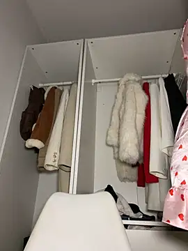 Snapshot of kataryna69 chatting on 11-13-25, 04:16 kataryna69 online show from 11-13-25, 04:16