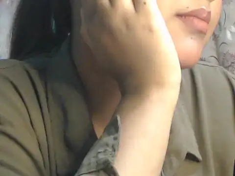 NancyRuvi online show from 11-22-25, 05:01