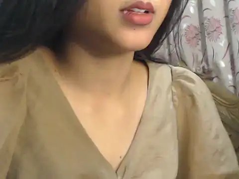 Snapshot of NancyRuvi chatting on 03-04-25, 05:34 NancyRuvi online show from 03-04-25, 05:34
