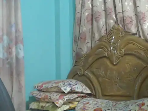 Snapshot of NancyRuvi chatting on 10-05-25, 03:47 NancyRuvi online show from 10-05-25, 03:47