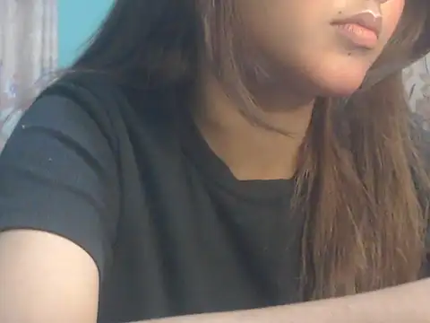 NancyRuvi online show from 04-10-26, 04:25