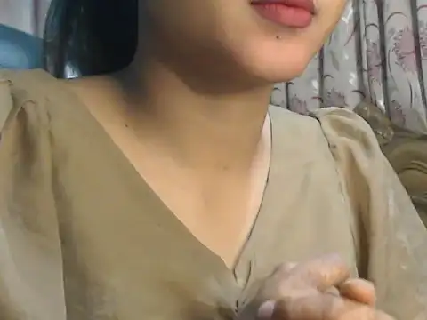 Snapshot of NancyRuvi chatting on 12-21-24, 05:39 NancyRuvi online show from 12-21-24, 05:39