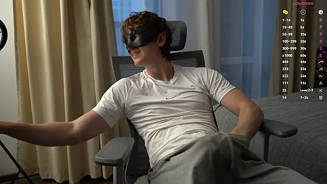 Snapshot of BumBuster69 chatting on 02-11-26, 02:28 BumBuster69 online show from 02-11-26, 02:28