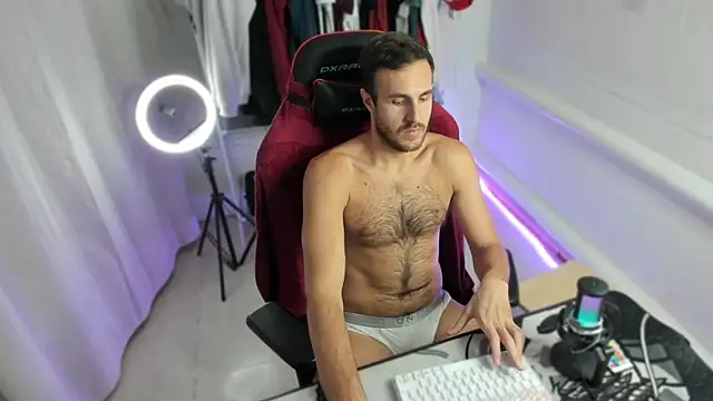 Raamoss online show from 09-16-25, 04:41