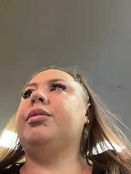 Sara Slow online show from 05-18-26, 12:10