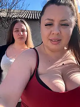 Sara Slow online show from 03-11-26, 11:26