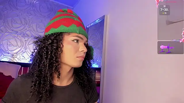 vennus1  online show from 12-21-25, 03:47