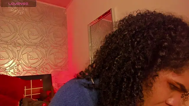 Snapshot of vennus1_ chatting on 03-18-25, 05:34 vennus1 online show from 03-18-25, 05:34