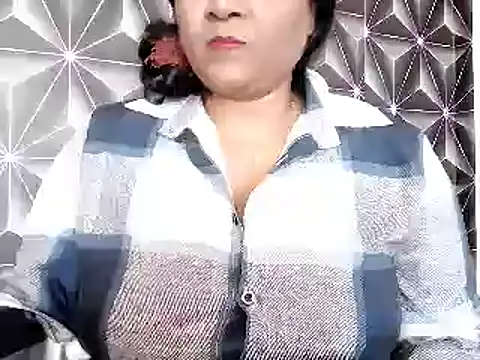 IndianDelia online show from 10-21-25, 08:14