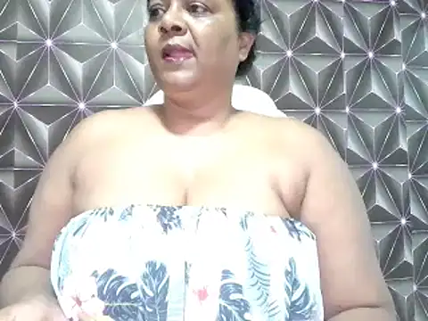 IndianDelia online show from 10-23-25, 05:22