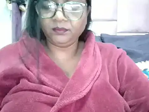 IndianDelia online show from 11-17-25, 03:10