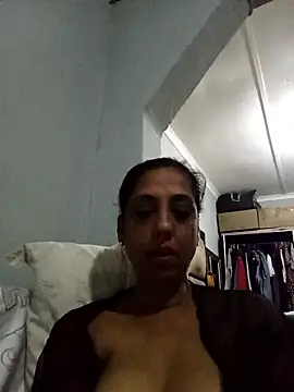 Mahi4luv online show from 10-11-25, 12:00