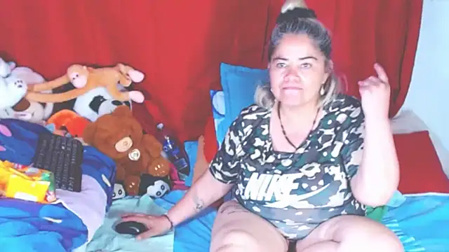 Snapshot of estrellita_fugaz16x chatting on 10-23-25, 12:09 estrellita fugaz16x online show from 10-23-25, 12:09