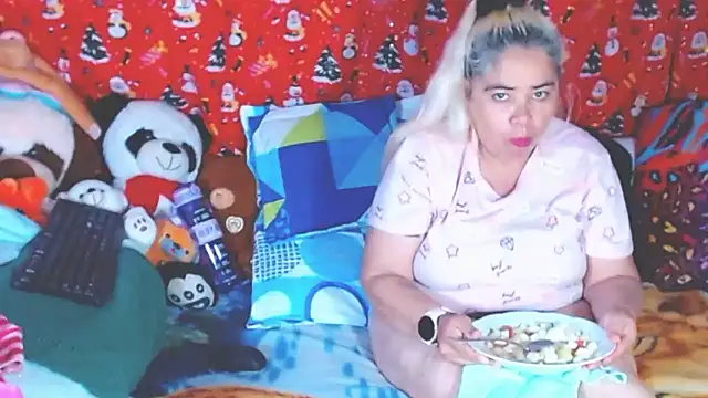 estrellita fugaz16x online show from 01-15-26, 03:54