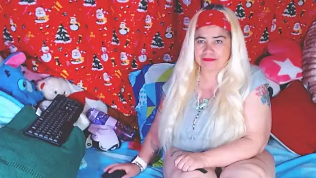 estrellita fugaz16x online show from 02-15-26, 04:13