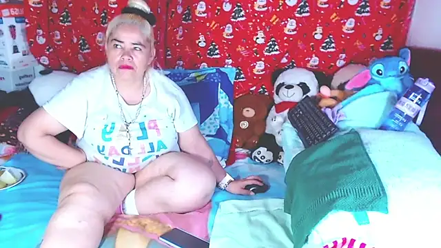 estrellita fugaz16x online show from 03-17-26, 04:15