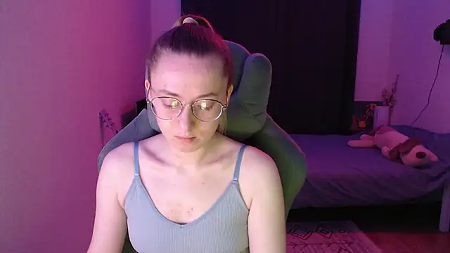 Snapshot of AnabelFrel chatting on 02-01-26, 01:04 AnabelFrel online show from 02-01-26, 01:04