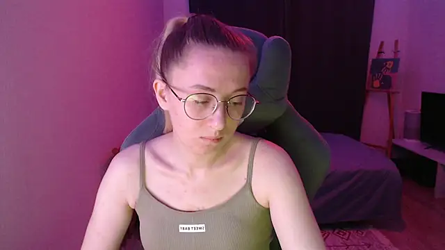 Snapshot of AnabelFrel chatting on 11-13-25, 01:09 AnabelFrel online show from 11-13-25, 01:09