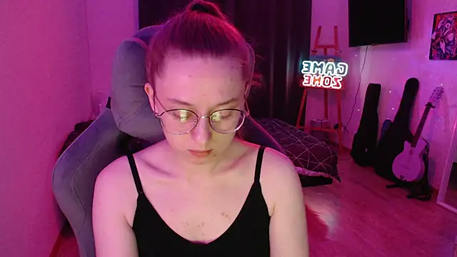 Snapshot of AnabelFrel chatting on 02-06-25, 12:54 AnabelFrel online show from 02-06-25, 12:54