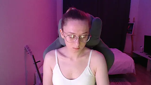 Snapshot of AnabelFrel chatting on 01-08-26, 01:44 AnabelFrel online show from 01-08-26, 01:44