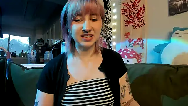 Snapshot of LedaBun chatting on 02-27-26, 11:26 LedaBun online show from 02-27-26, 11:26