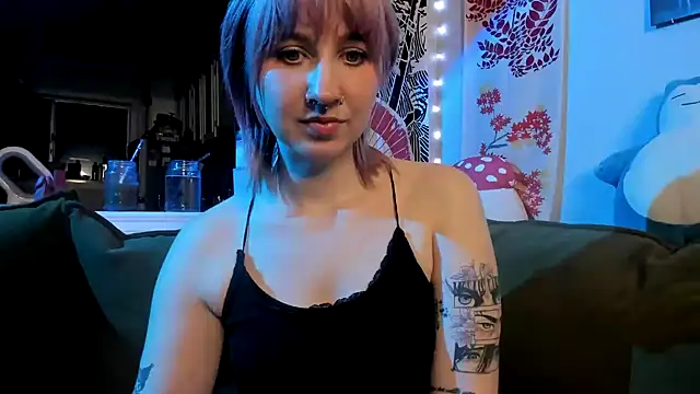 Snapshot of LedaBun chatting on 03-01-26, 06:57 LedaBun online show from 03-01-26, 06:57